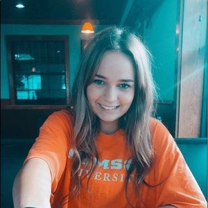 Meet your Posher, Falyn